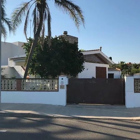Holiday home Carrer Voramar 11